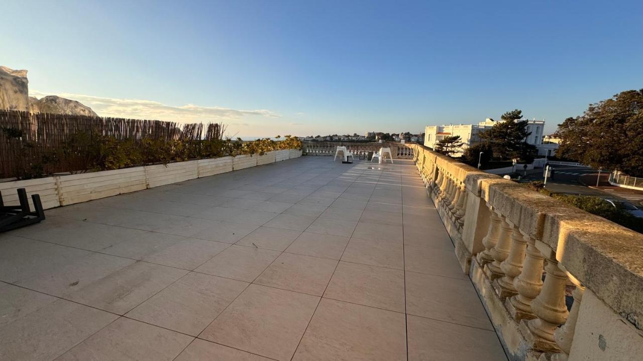 Appartement Vue Mer A Pontaillac رويا المظهر الخارجي الصورة